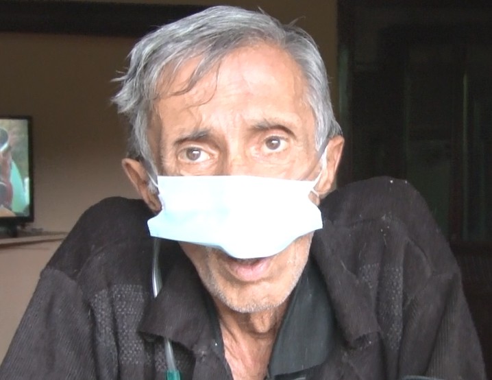 Fabrikanın bacası mahalle halkını canından bezdirdi 