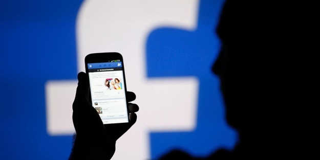 Facebook eridi! 500 milyar dolara yakın değer kaybetti