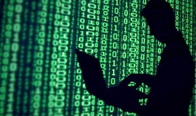 Facebook’un açığını buldu 40 bin dolar kazandı