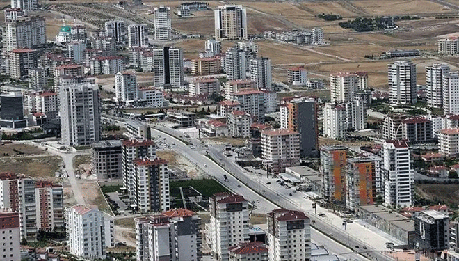 Fahiş fiyat artışına giden emlak işletmesine 100 bin lira ceza kesildi