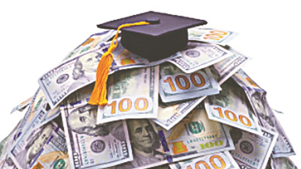 Fahiş fiyatlara tepki! Özel üniversiteler cep yakıyor