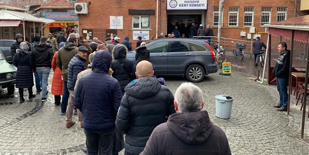 Fahiş zam kuyruğu! CHP'li belediye böyle istedi