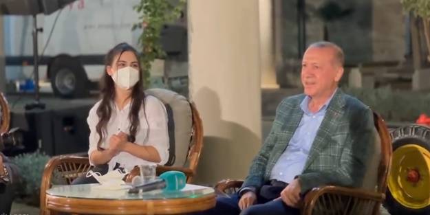 Fahrettin Altun paylaştı: Bu şarkılar hiç bitmesin