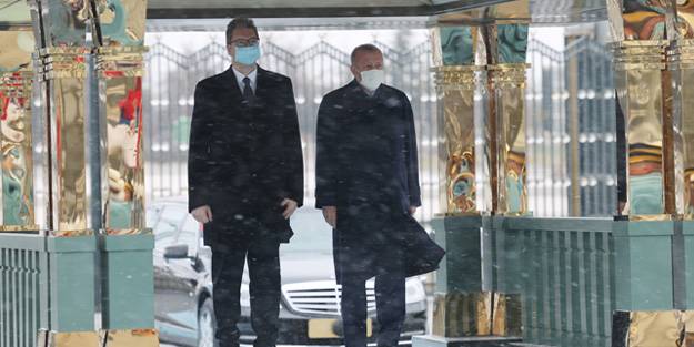 Fahrettin Altun, Vucic'in anekdotunu paylaştı: Başka hiçbir ülkede görmedim!