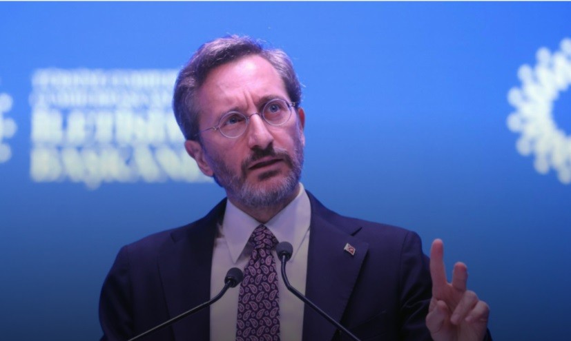 Fahrettin Altun’dan “One minute” çıkışı