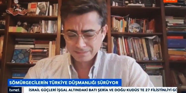 Fahrettin Paşa'yı anlattı, gözyaşlarına boğuldu