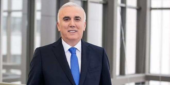 “Faiz oranlarının ve enflasyonun yıl içinde düşmesini bekliyoruz”