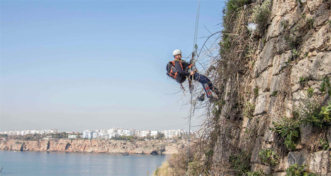 Falezlerde nefes kesen tatbikat