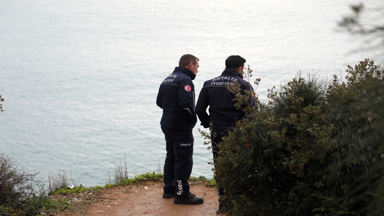Falezlerden denize uçtu! 3 gündür aranıyor