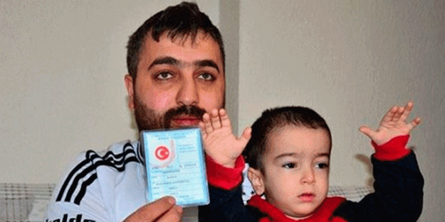 Oğlunun adını öyle bir şey koydu ki...