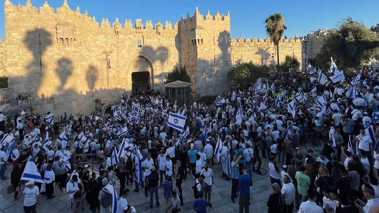 Fanatik Yahudilerin "Büyük İsrail" hayali! Açık açık söylediler