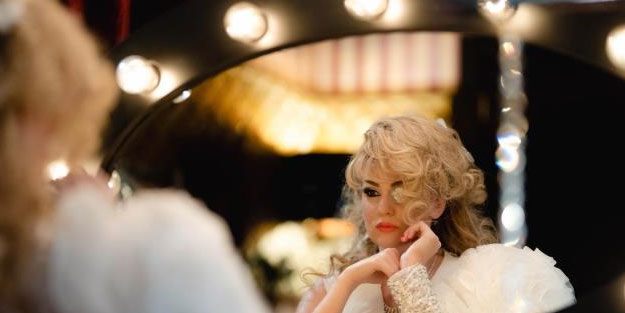 Farah Zeynep Abdullah Bergen filminden ne kadar kazandı?