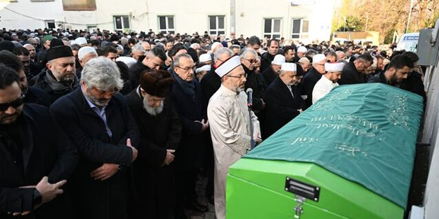 Faruk Beşer Hoca, Kocaeli'de son yolculuğuna uğurlandı!
