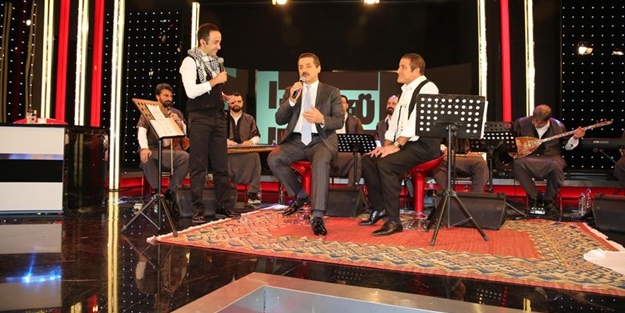 Faruk Çelik'ten 'Urfa'nın etrafı' türküsü