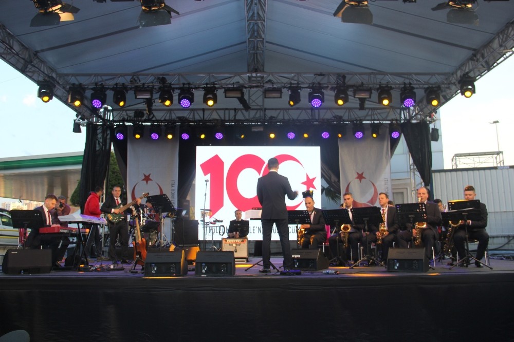 Fasl-ı Şahane’de 