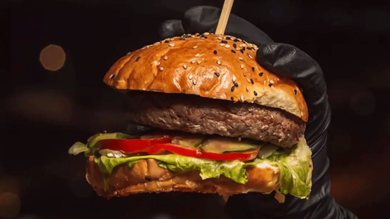 Fast-food devi iflas etmek üzere: 13 şube kepenk indirdi!