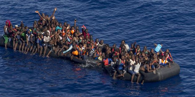 Fas'ta 131 düzensiz göçmen kurtarıldı