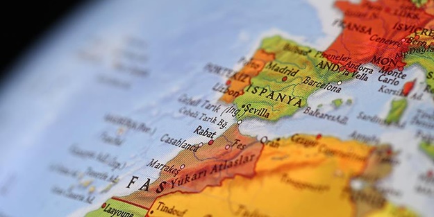 Fas'ta bina çöktü! Ölüler var