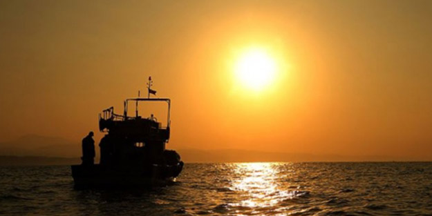 Fas'ta korkunç olay! Balıkçı teknesi battı; 2 kişi öldü, çok kişi kayboldu