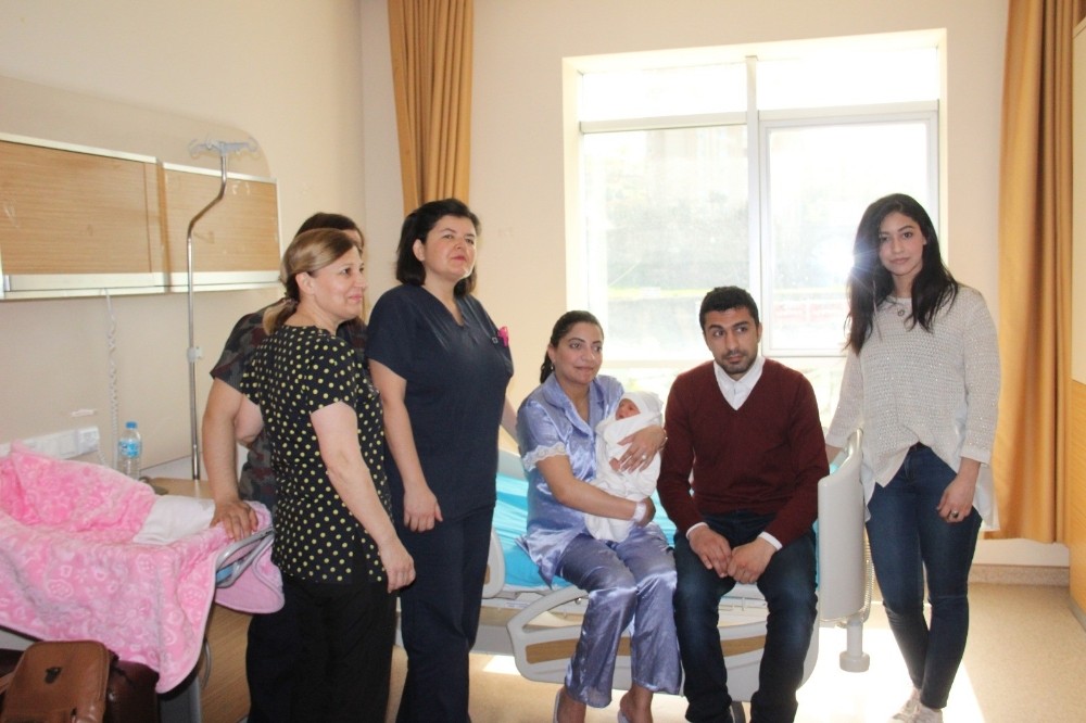 Fas’ta yaşayan çift doğum için ilk tanıştıkları Zonguldak’ı tercih etti 