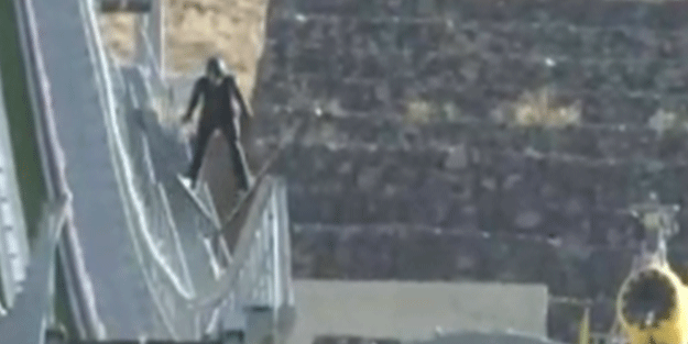 Milli Takım sporcusunun nefes kesen uçuşu