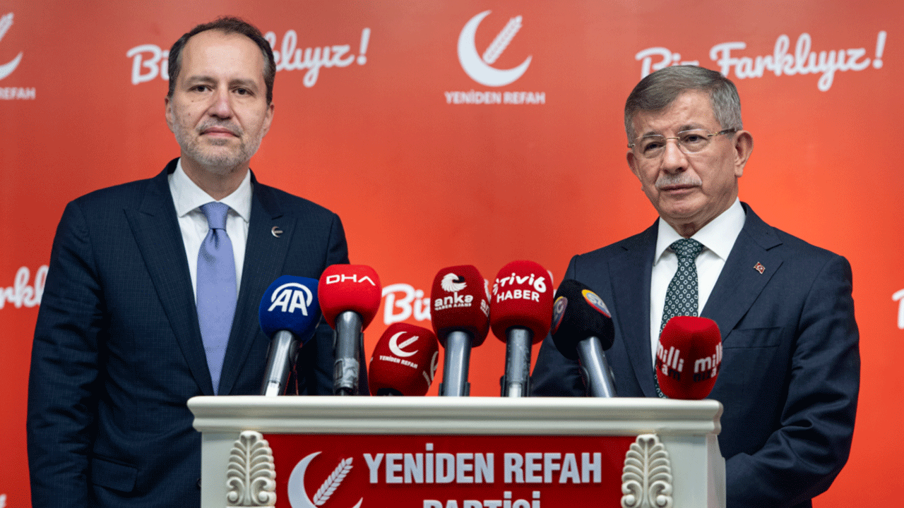 Erbakan ile görüşen Davutoğlu'dan Erdoğan ve Bahçeli kararı