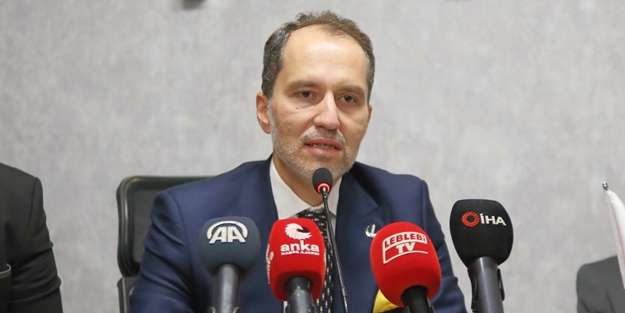 Fatih Erbakan'dan başörtüsü düzenlemesi için önemli çağrı: Anayasa'da laiklik ilkesi var