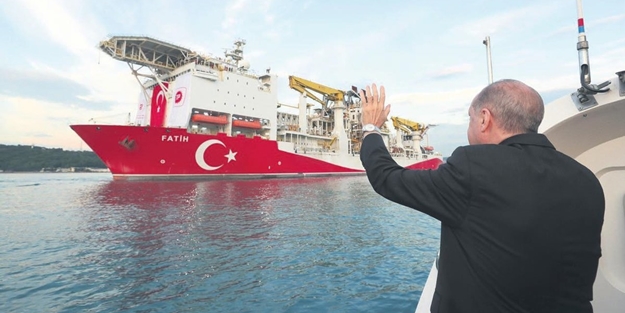 Fatih gemisi, yeni tespit kuyusunda sondaja başladı!