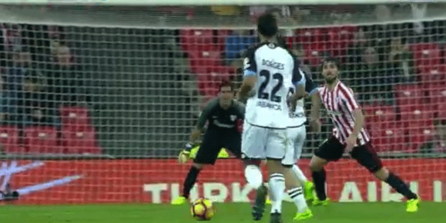 Fatih Karagümrük Emre Çolak’ı aldı