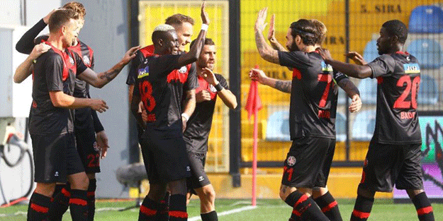 Fatih Karagümrük Ndao ile güldü