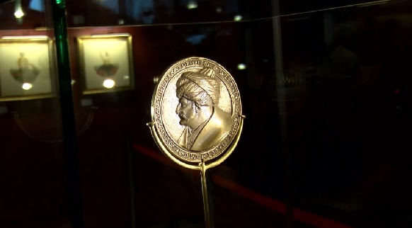 Fatih Sultan Mehmed'in madalyası o müzede