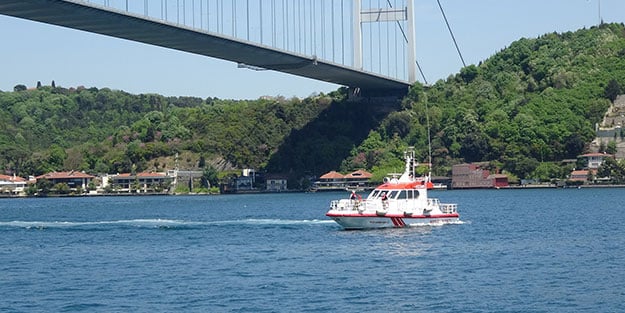 Fatih Sultan Mehmet Köprüsü'nden atlayan adam sağ kurtuldu