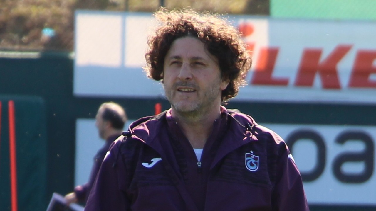 Fatih Tekke taraftara açık ilk antrenman gerçekleştirdi