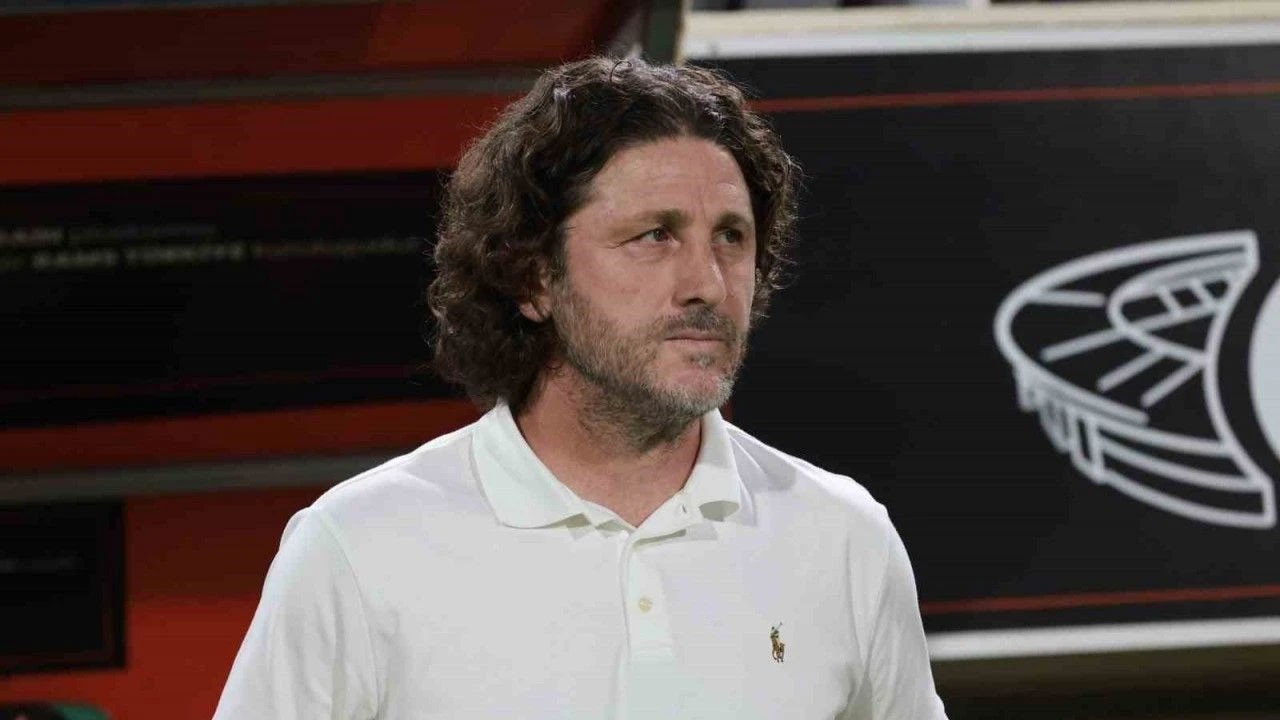 Fatih Tekke'den istifa çağrılarına cevap