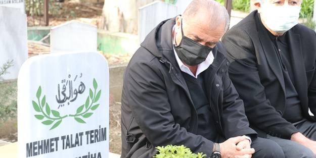 Fatih Terim, babasının mezarını ziyaret etti