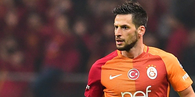 Yıldız isim dönüyor... Terim'den sürpriz karar