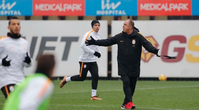 Fatih Terim: Hücum fırsatı bile vermeyin