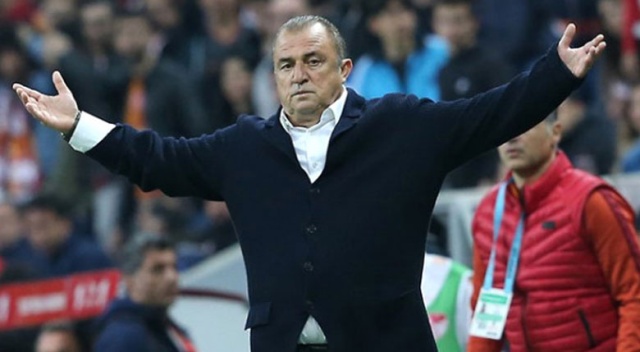 Fatih Terim, Iasmin Latovlevici'yi gönderme kararı aldı