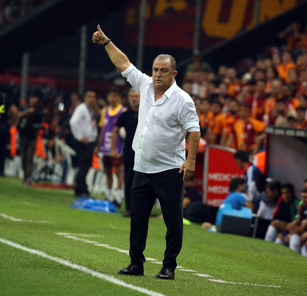 Fatih Terim’e yoğun ilgi 