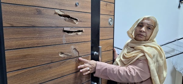 Fatih'te dehşet dolu anlar! Komşusunun evine baltayla böyle saldırdı