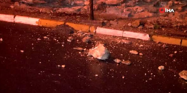Fatih'te surlardan kopan taşlar yola saçıldı