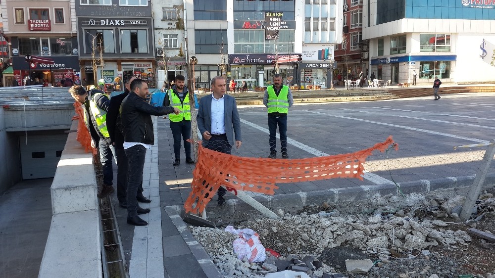Fatsa Cumhuriyet Meydanı’nda sona gelindi 