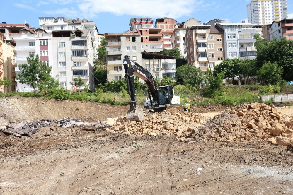 Fatsa modern pazar yerine kavuşuyor 