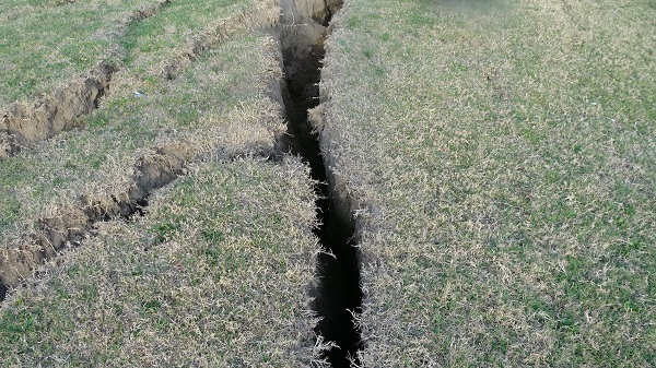 Fay kırıkları görüntülendi! Deprem bölgesinden korkutan tablo