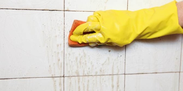 Fayansların arasındaki kararma nasıl temizlenir?