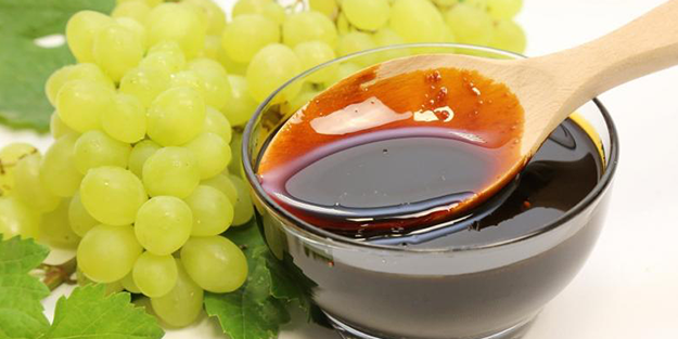 Faydaları saymakla bitmiyor: Her gün bir kaşık pekmez tüketmenin 5 faydası!