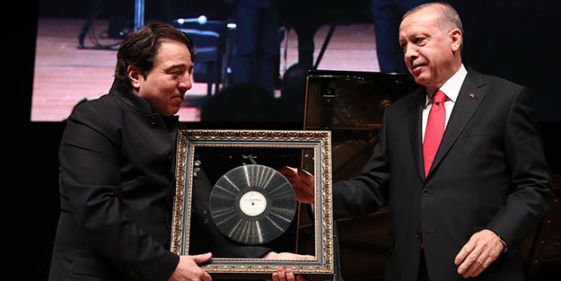 Fazıl Say'ın dönüşü hızlı oldu! Dün Erdoğan ile birlikteydi bugün Kaz Dağı'nda