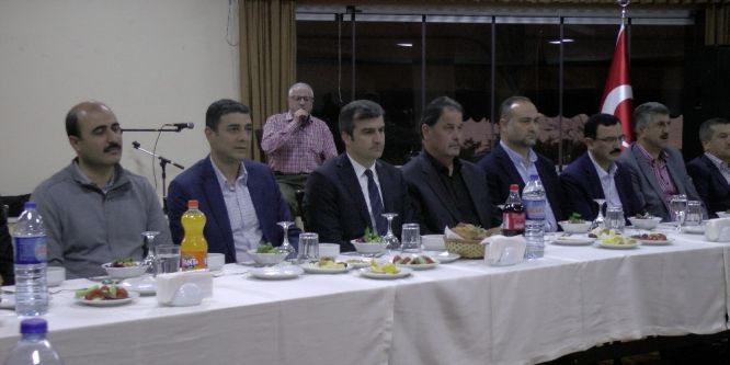 Din görevlileri iftarda bir araya geldi