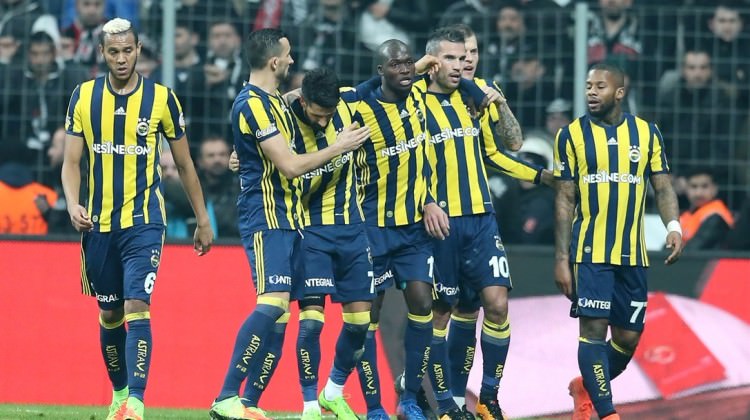 F.Bahçeli futbolculardan yönetime sitem!