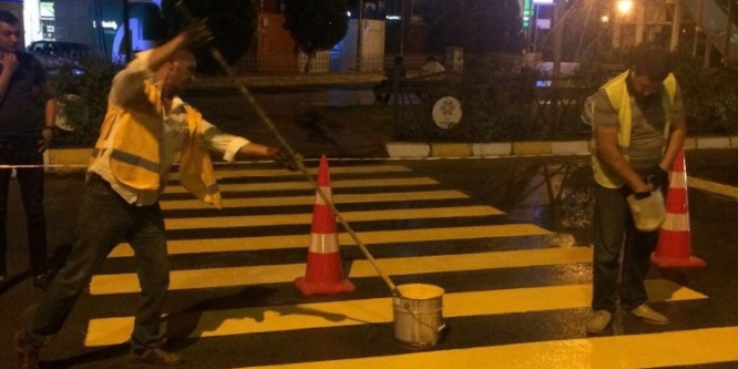 Büyükşehir, yol çizgilerini ve yaya geçitlerini yeniliyor